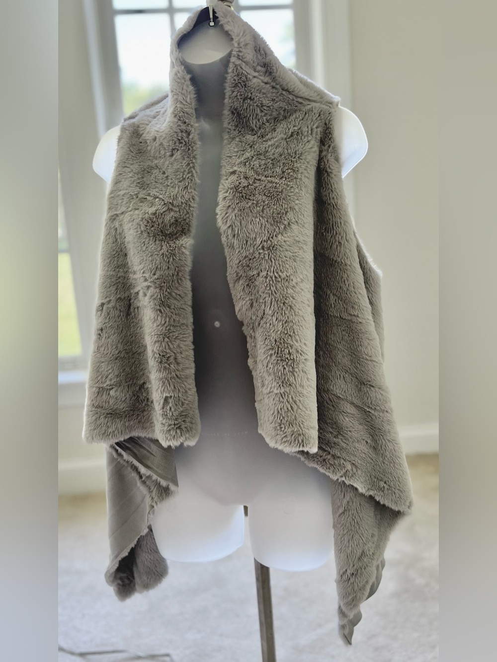 Plush Faux Fur Drape Vest in Taupe/Grey, Medium, Altar’d State